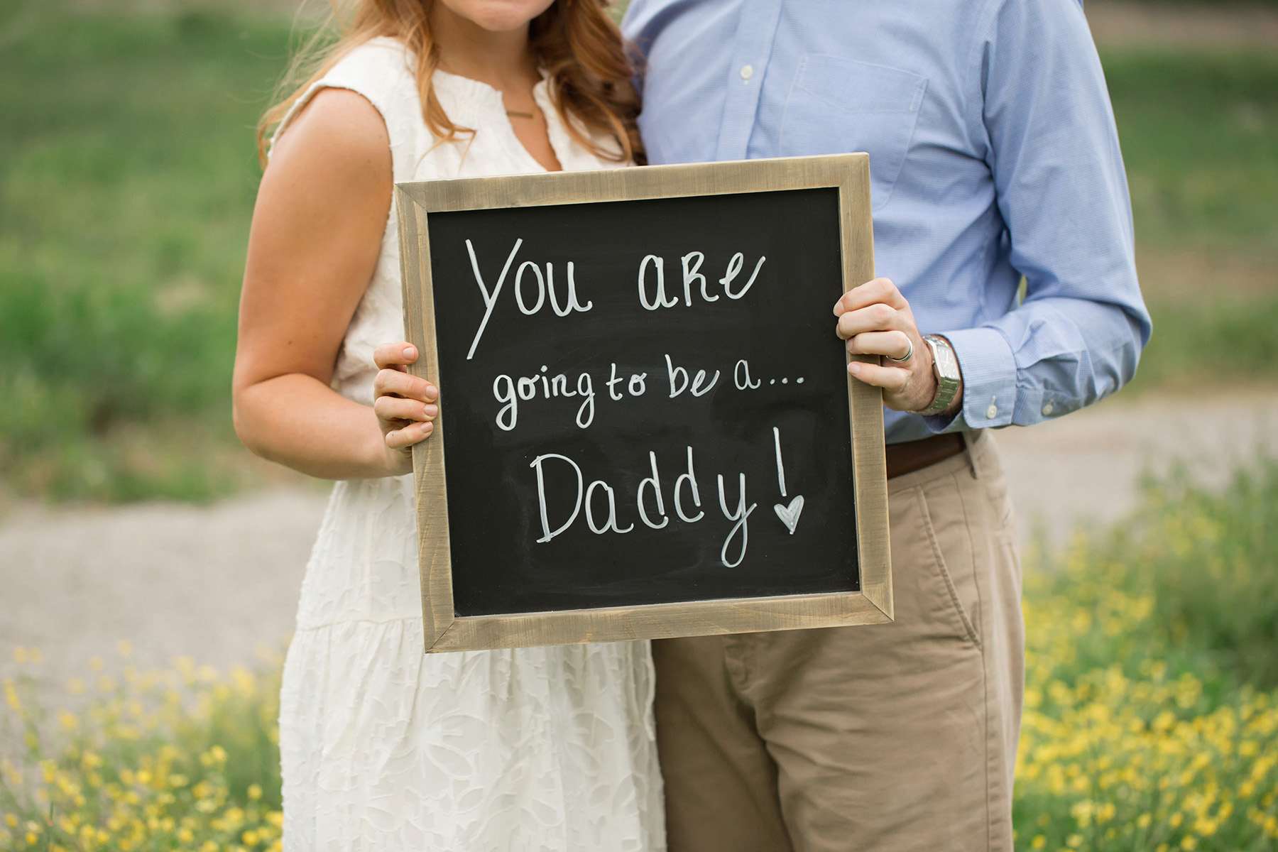 Louisville newborn photographer | julie brock photography | fun pregnancy announcement | louisville maternity photographer | he was surprised by his wife that she is pregnant