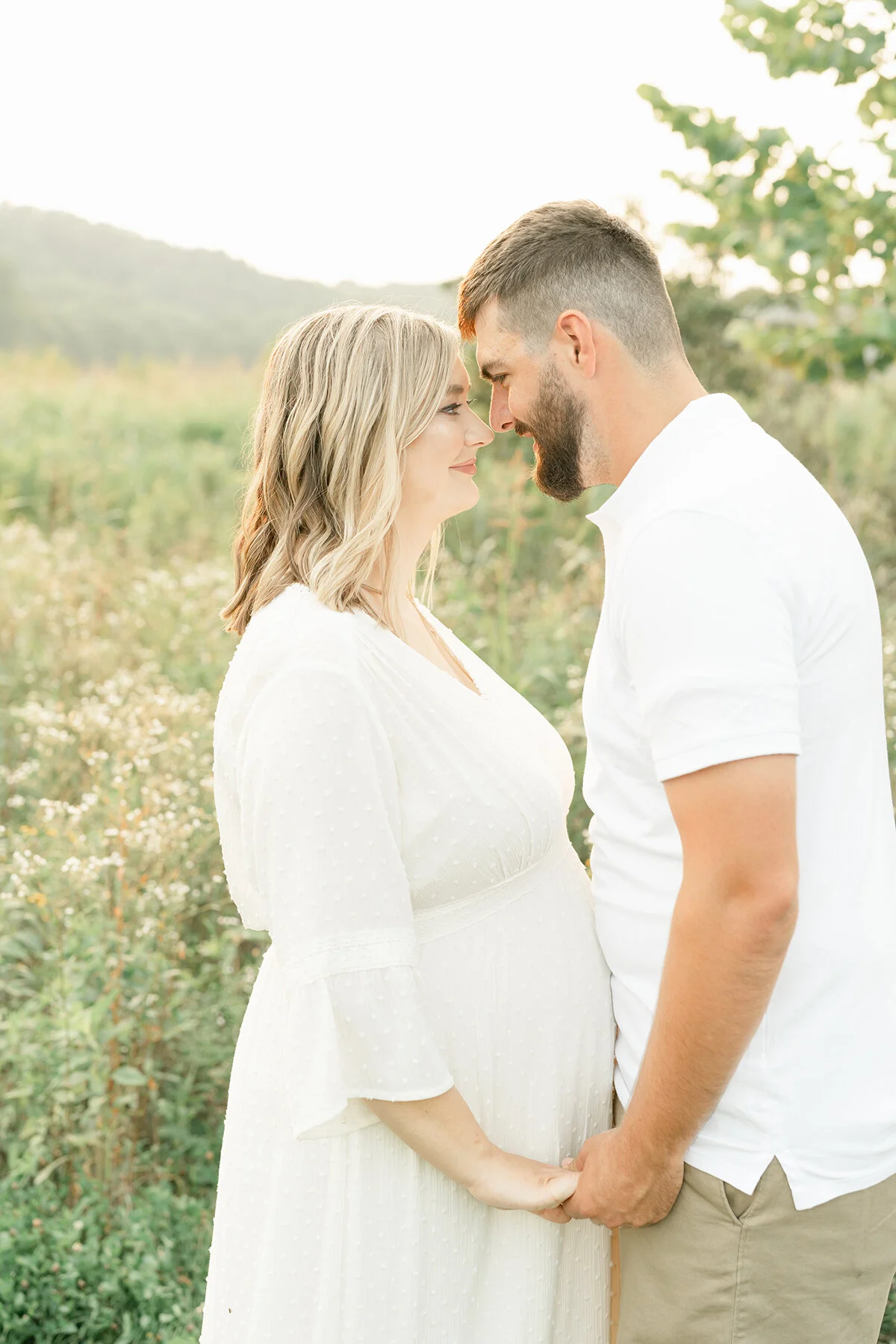 Outdoor Maternity Photo Shoot Louisville KY Sarah & Wes at the Park