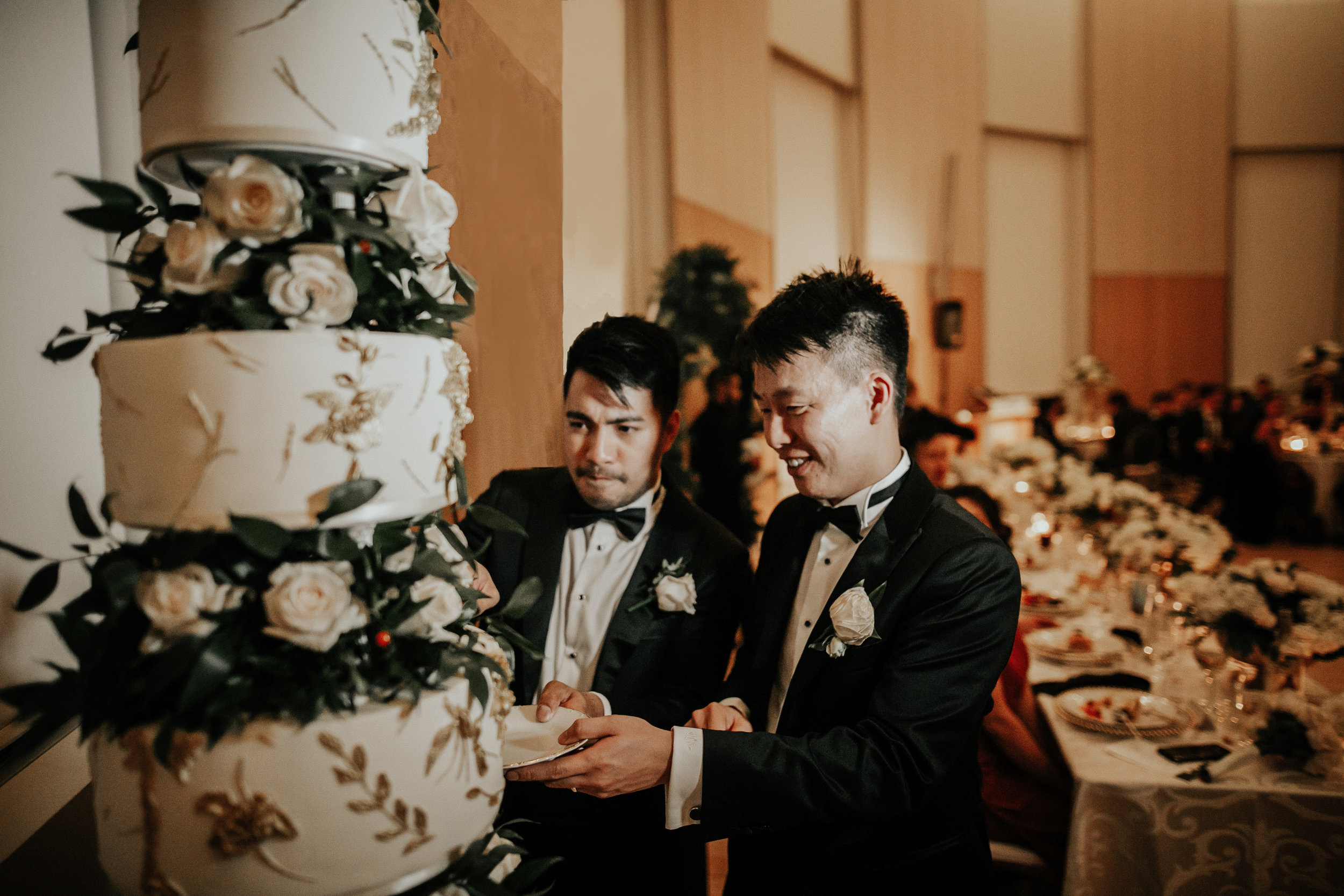 Mocha Tree Studios Wedding Cake