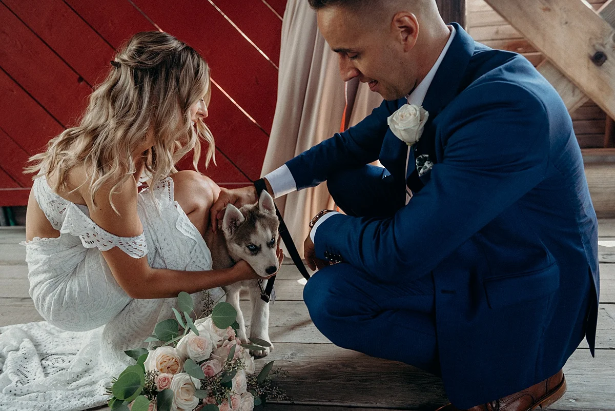 Laura and Jackson Vignoble de Chelsea Wedding Ottawa