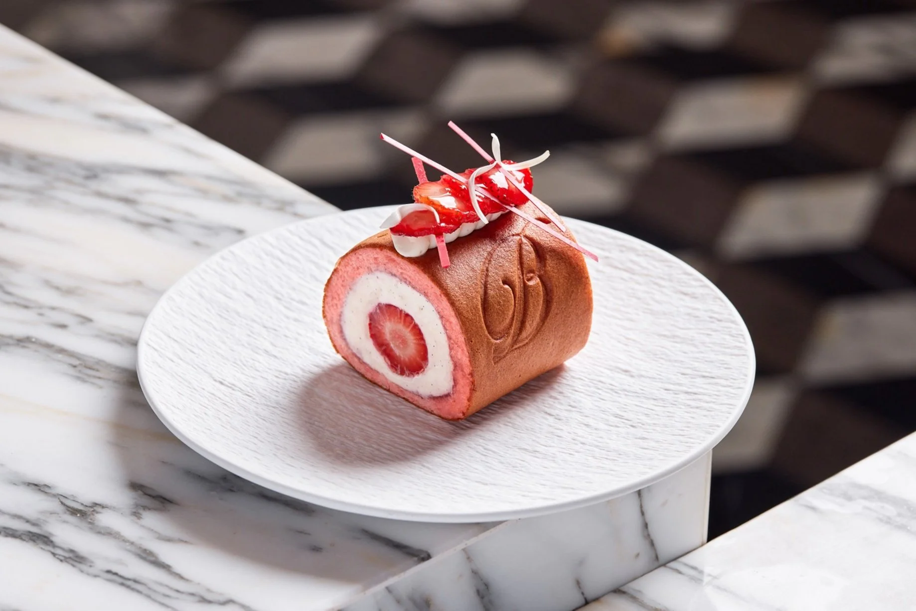 20240723-Butterfly Patisserie-Strawberry Roll Cake (Small)_214.jpg