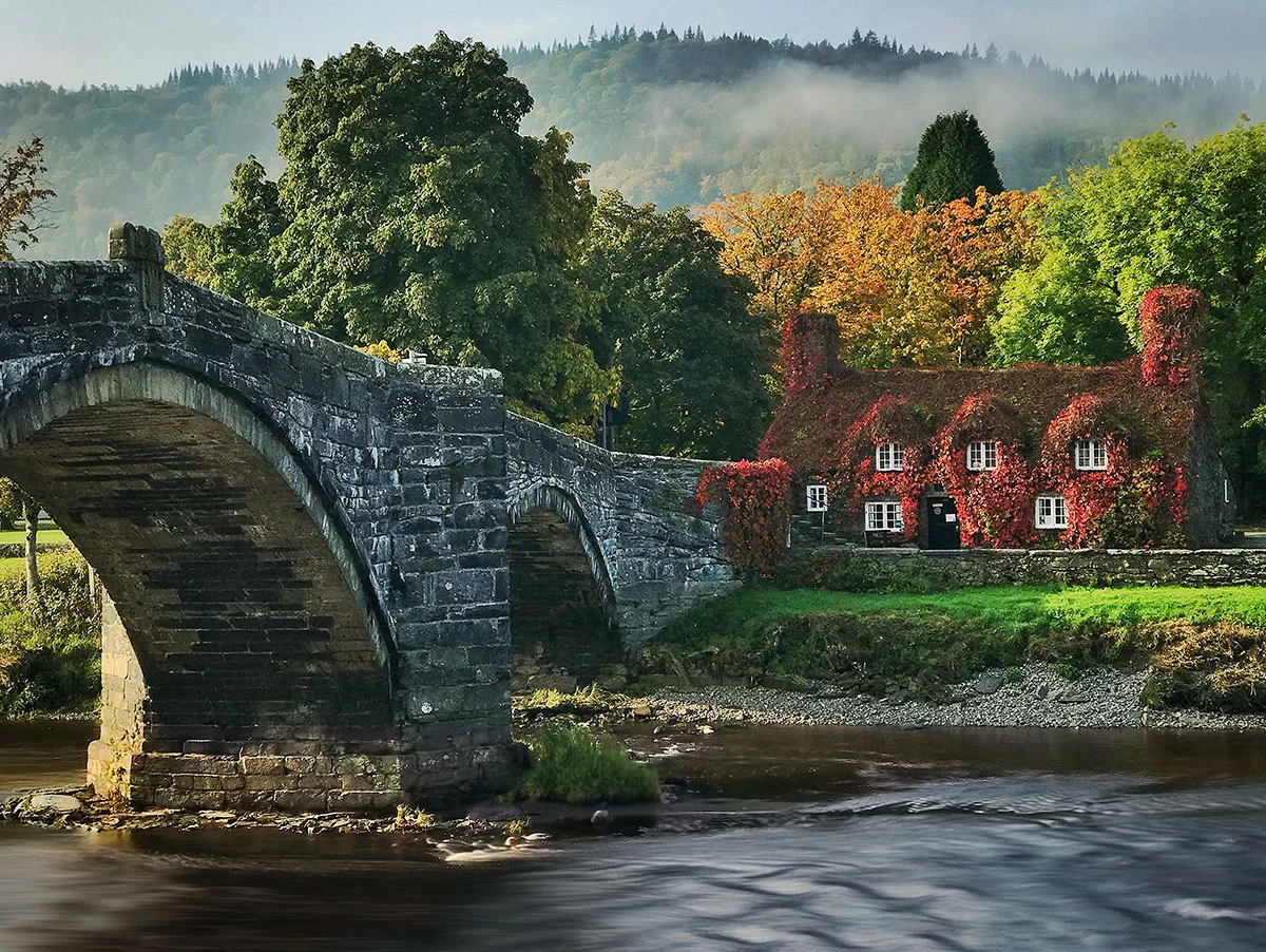 Tu Hwnt Ir Bont by Adrian McGarry.jpg