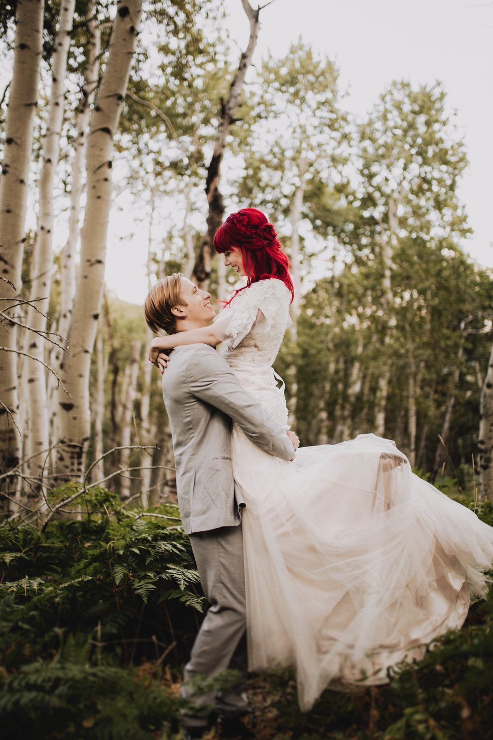 Fall Bridals, Utah Mountain Shoot, Modest Dress, Cecilia Harvard Photography-11.jpg