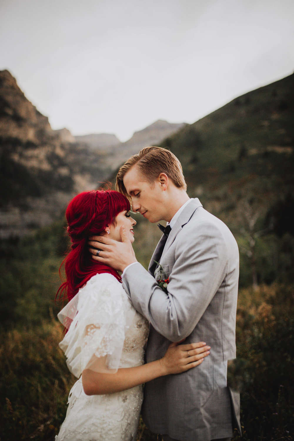 Fall Bridals, Utah Mountain Shoot, Modest Dress, Cecilia Harvard Photography-24.jpg