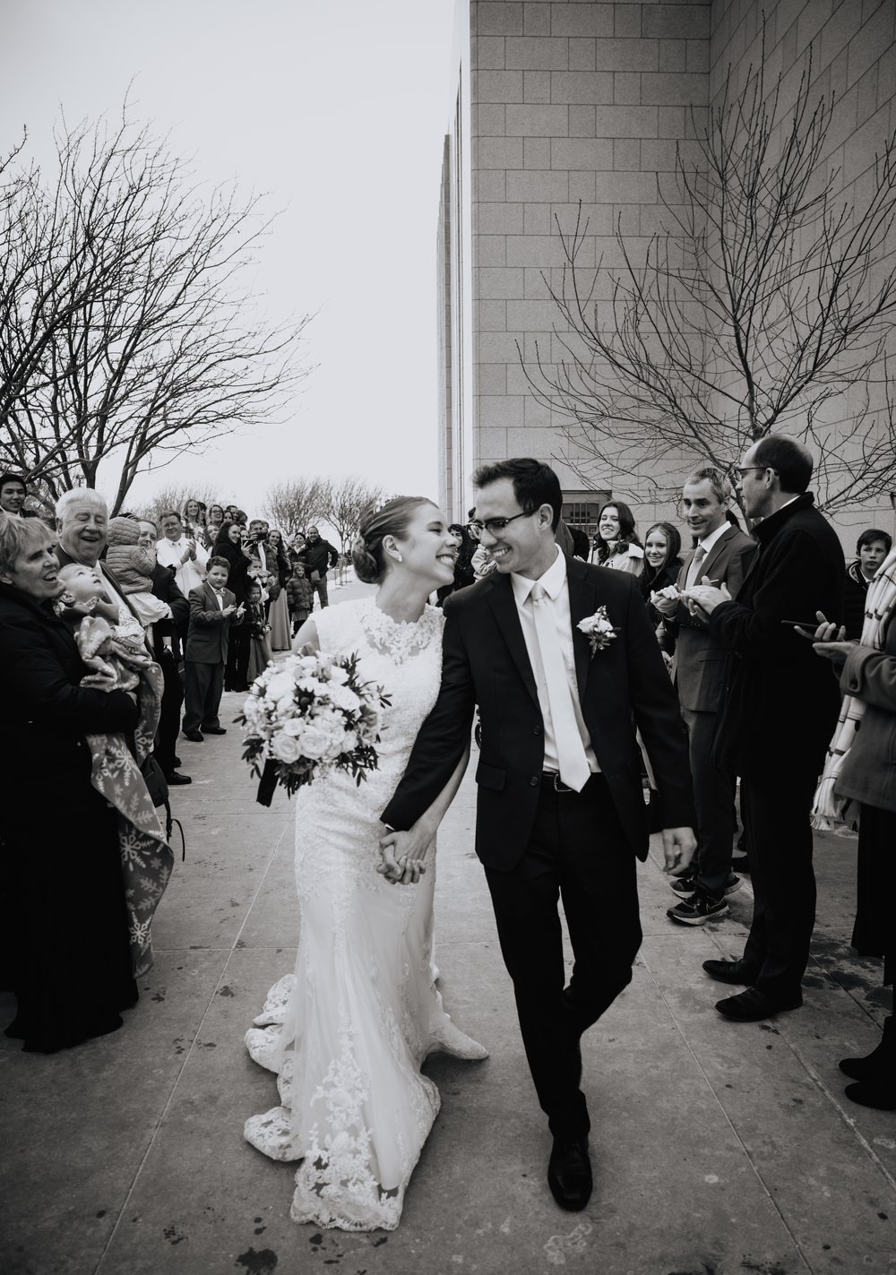 Draper-Temple-Wedding-Cecilia-Harvard-Utah-Wedding-Photographer_3.jpg