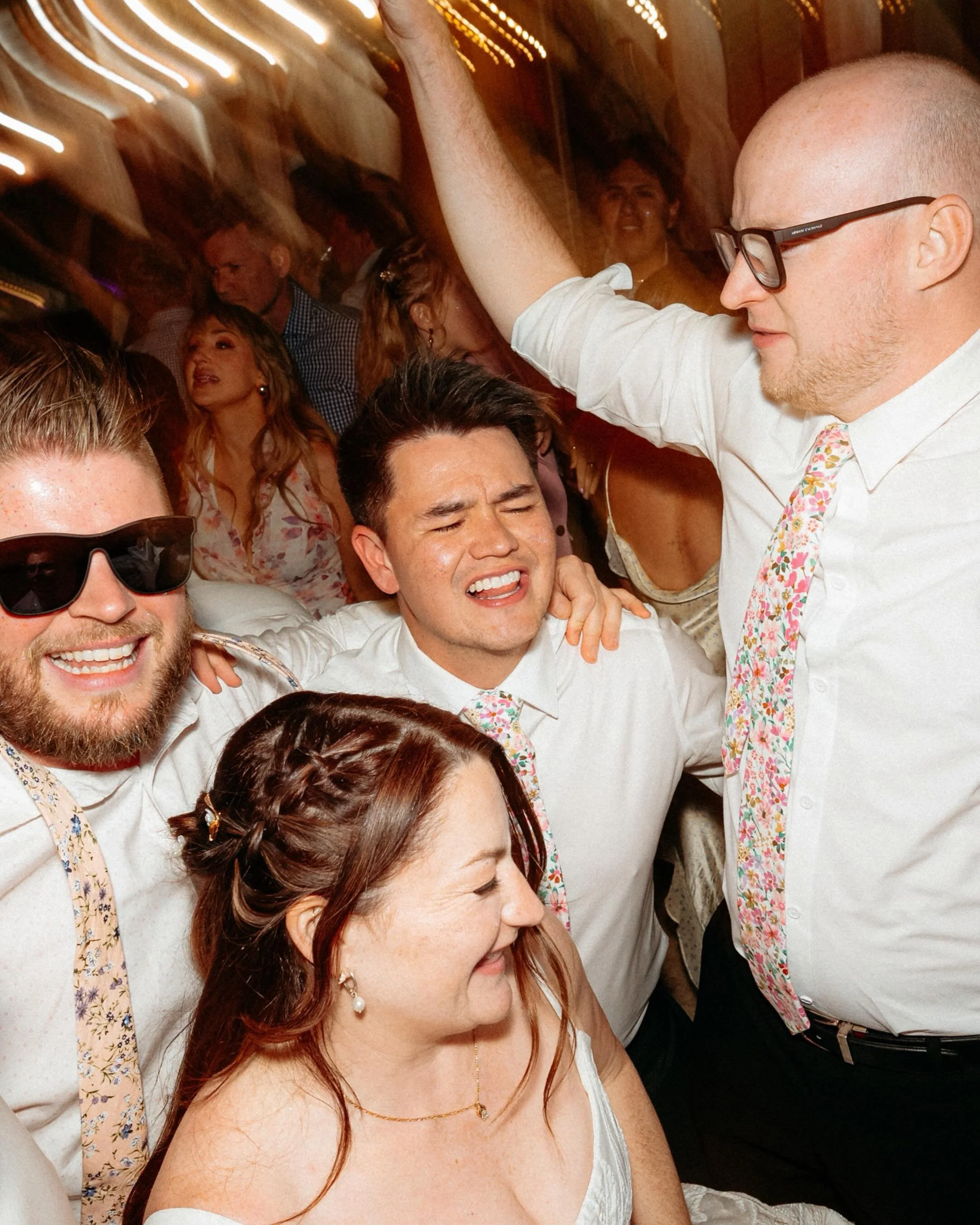 ..and we celebrated BIG🎉

Ashley and Erik&rsquo;s wedding was insane, so much ENERGY on the dance floor. Swipe to the end to get a taste of their epic dance party.

SO EXCITED TO SHARE MORE!!

#loulandfalls #utahwedding  #utahweddingphotographer#uta