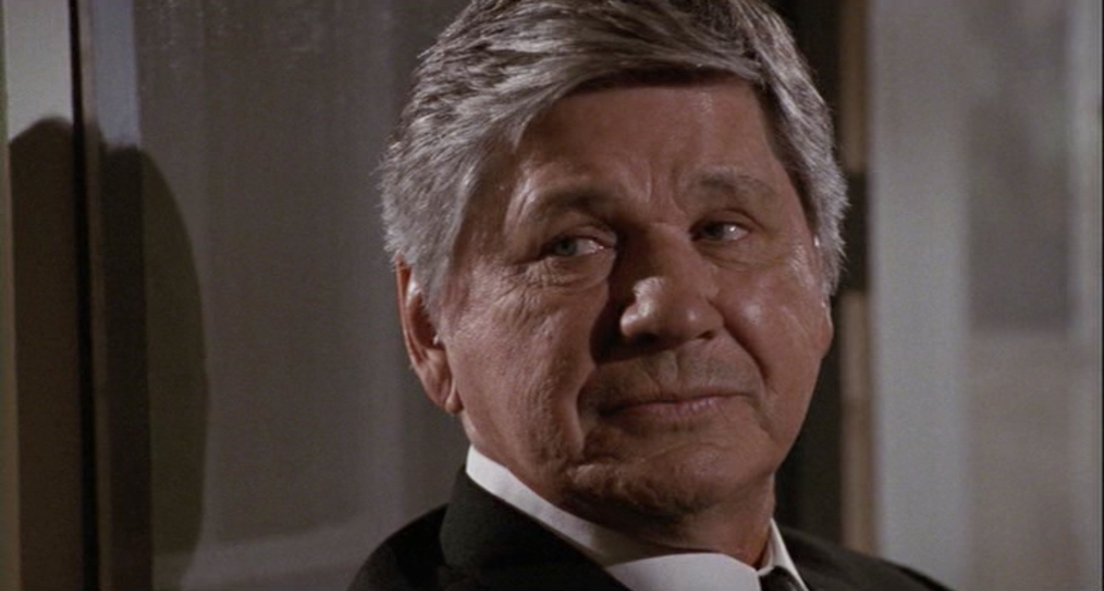 Charles Bronson is the softspoken and thoughtful Mr. Roberts