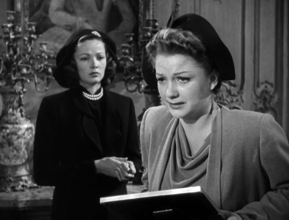 Gene Tierney and Anne Baxter in The Razor's Edge