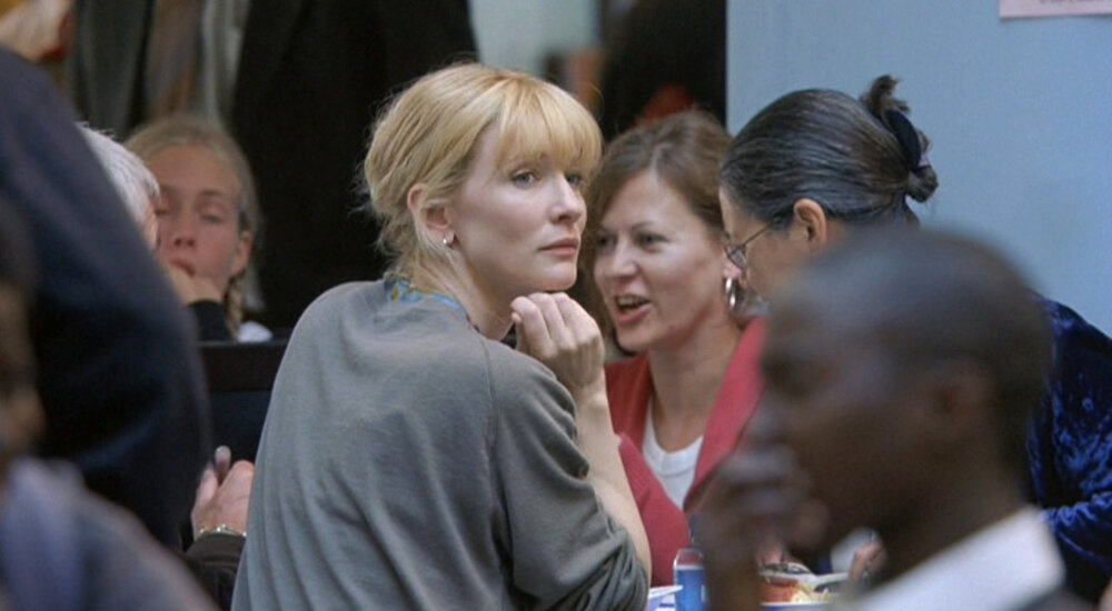 cate blanchett in notes on a scandal