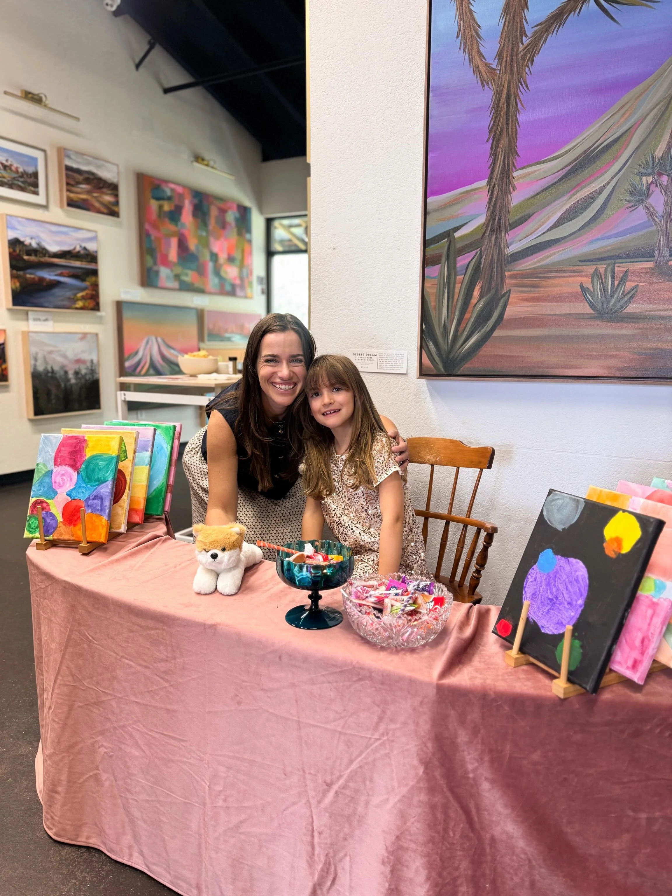 First Friday! Come hang out from 3-6pm at the studio. Lots of art, wine, and snacks to share. And a big welcome to our guest artist, Miles Gilmore. ❤️

Second floor of the @oldmilldistrict, above Sisters Coffee. Look for signs for The Stacks!
