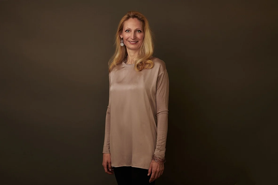Dr. Annabella Bassler