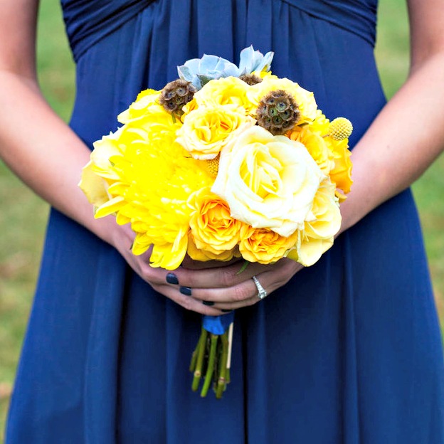 yellow-bridesmaid-flowers2.jpg