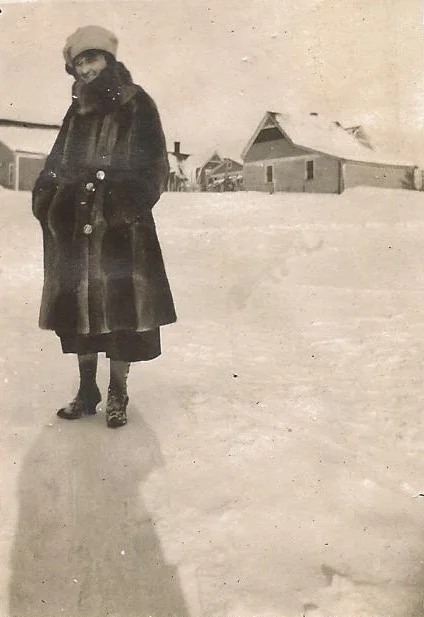 SNOW ON THE FARM - 1907