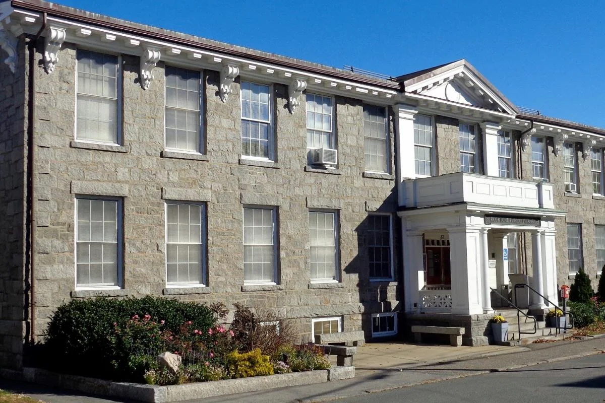 Rockport Public Library.jpg