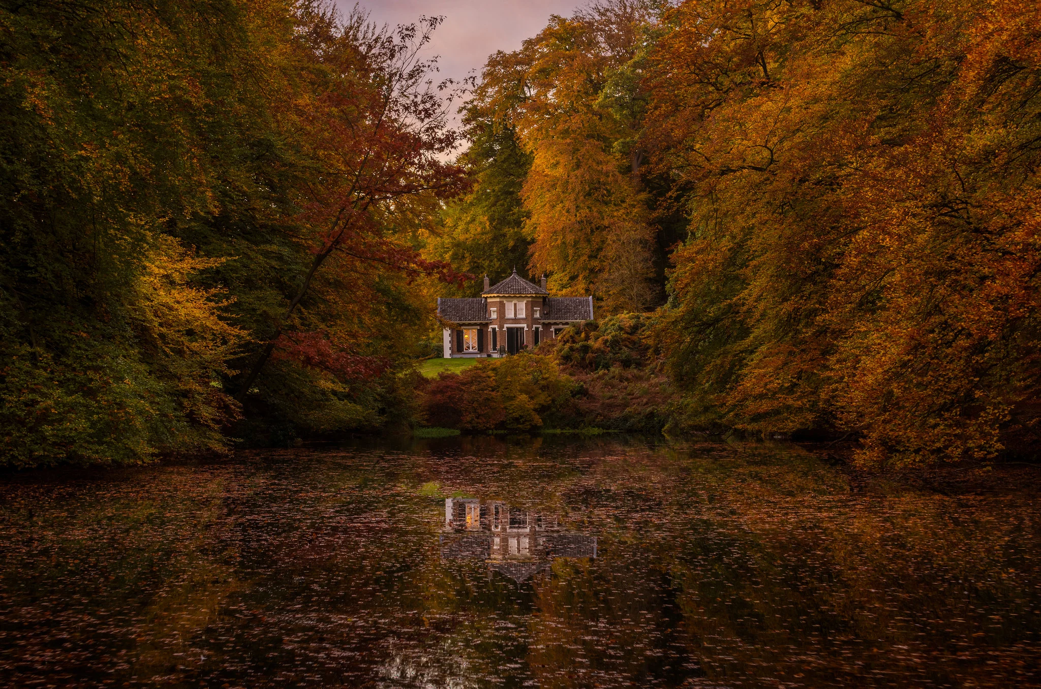 Living between autumn colors
