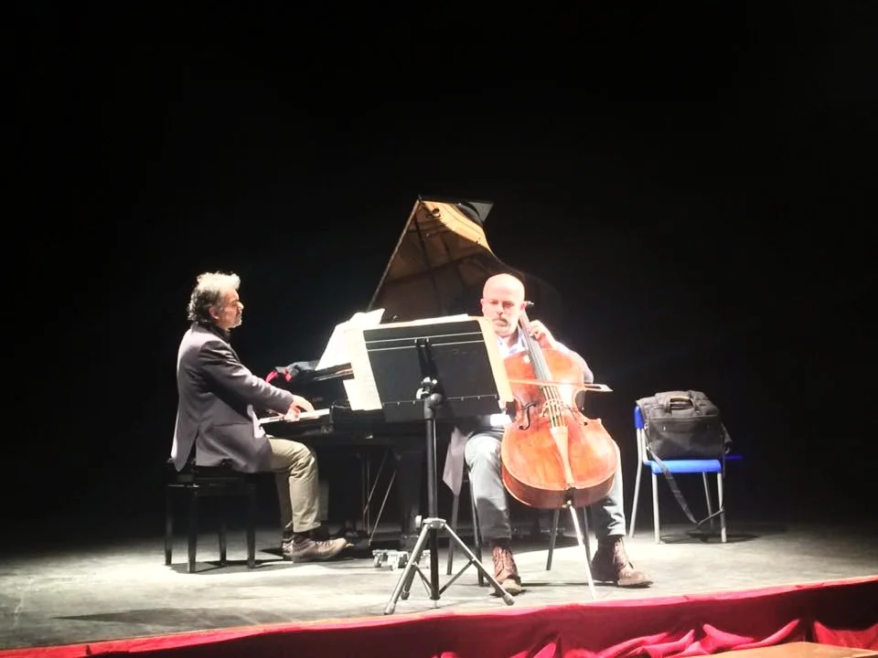 The World Premiere of 'Fluendo', with Nicola Fiorino (cello) and Giampaolo Nuti (piano)