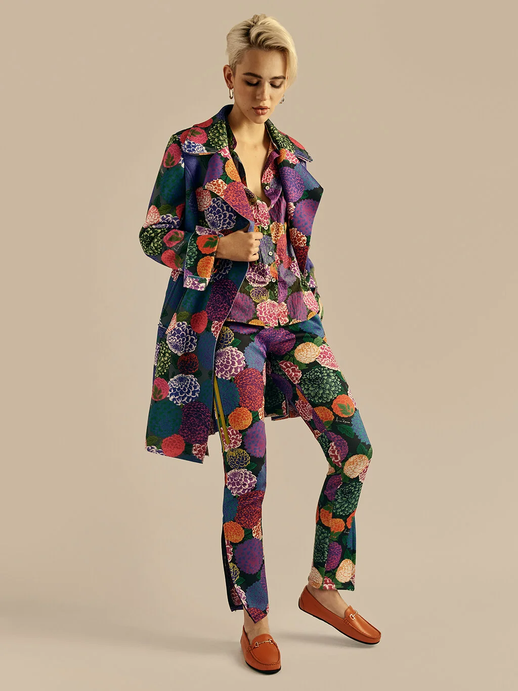 Gairloch Trench, blouse & pants.jpg