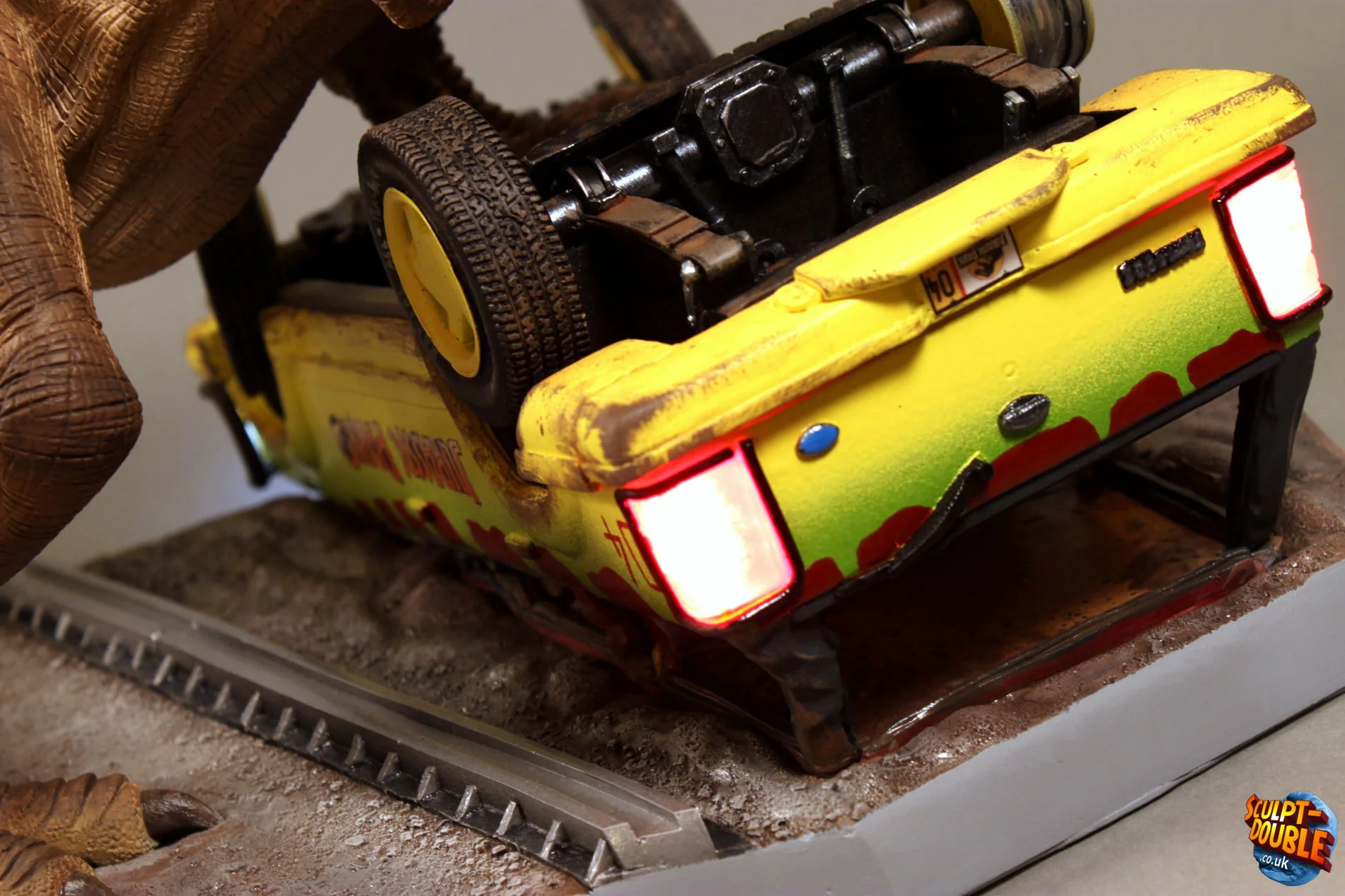 Trex06.jpg