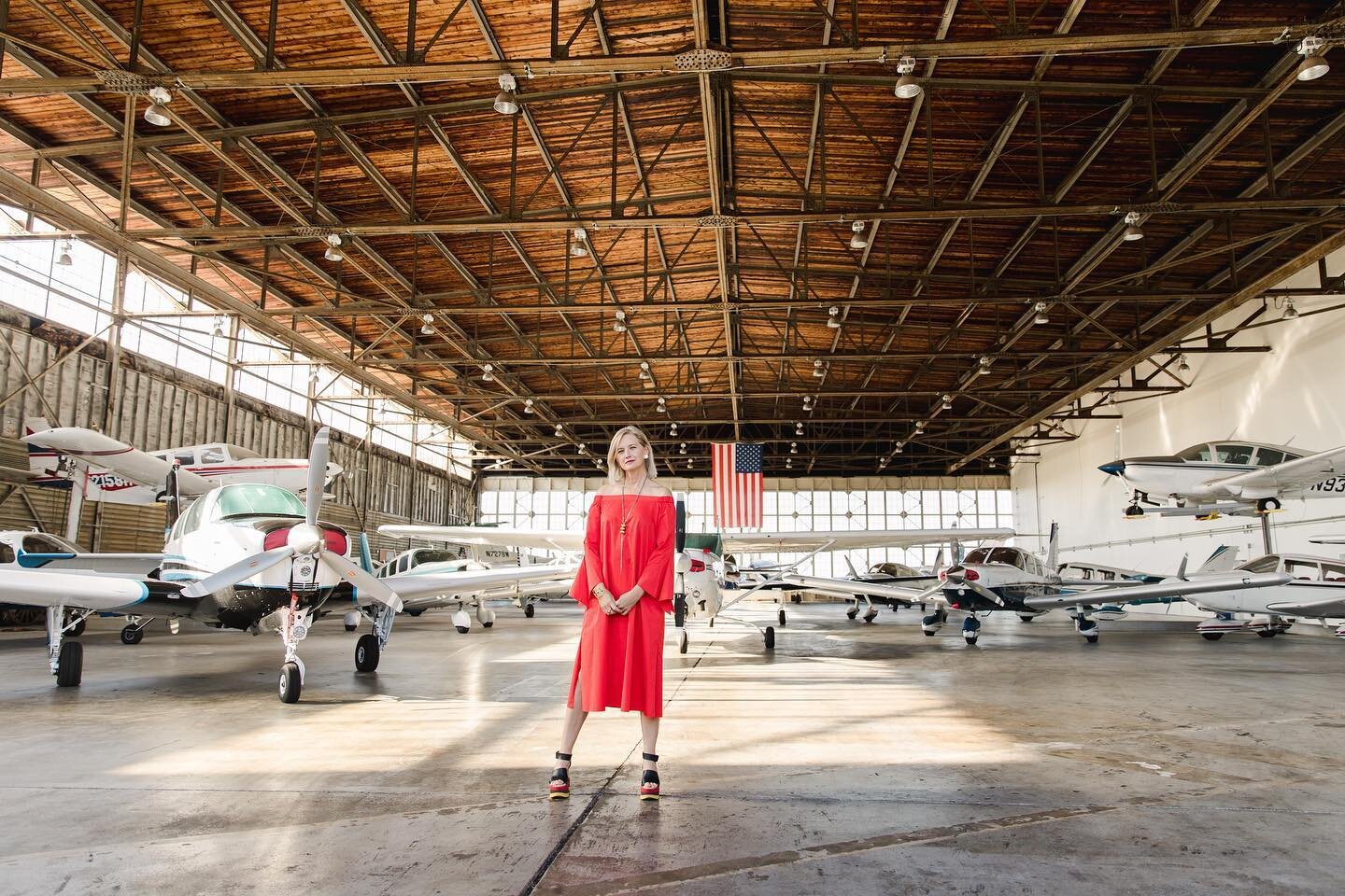 This cold and dreary weather has me daydreaming of taking off to somewhere brighter and warmer ✈️🏝
.
.
📸 one of the shots from a shoot I did with @tararicesimkins for @tsgaugusta