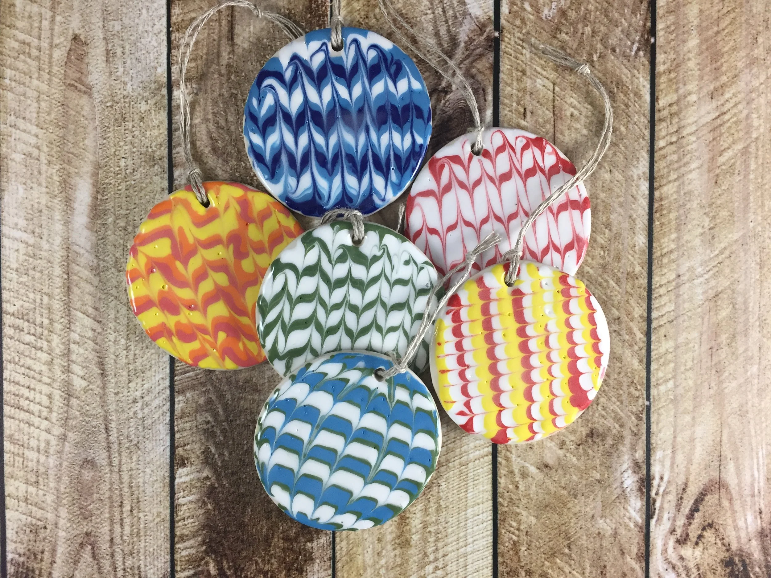 Ornament Round Marbled