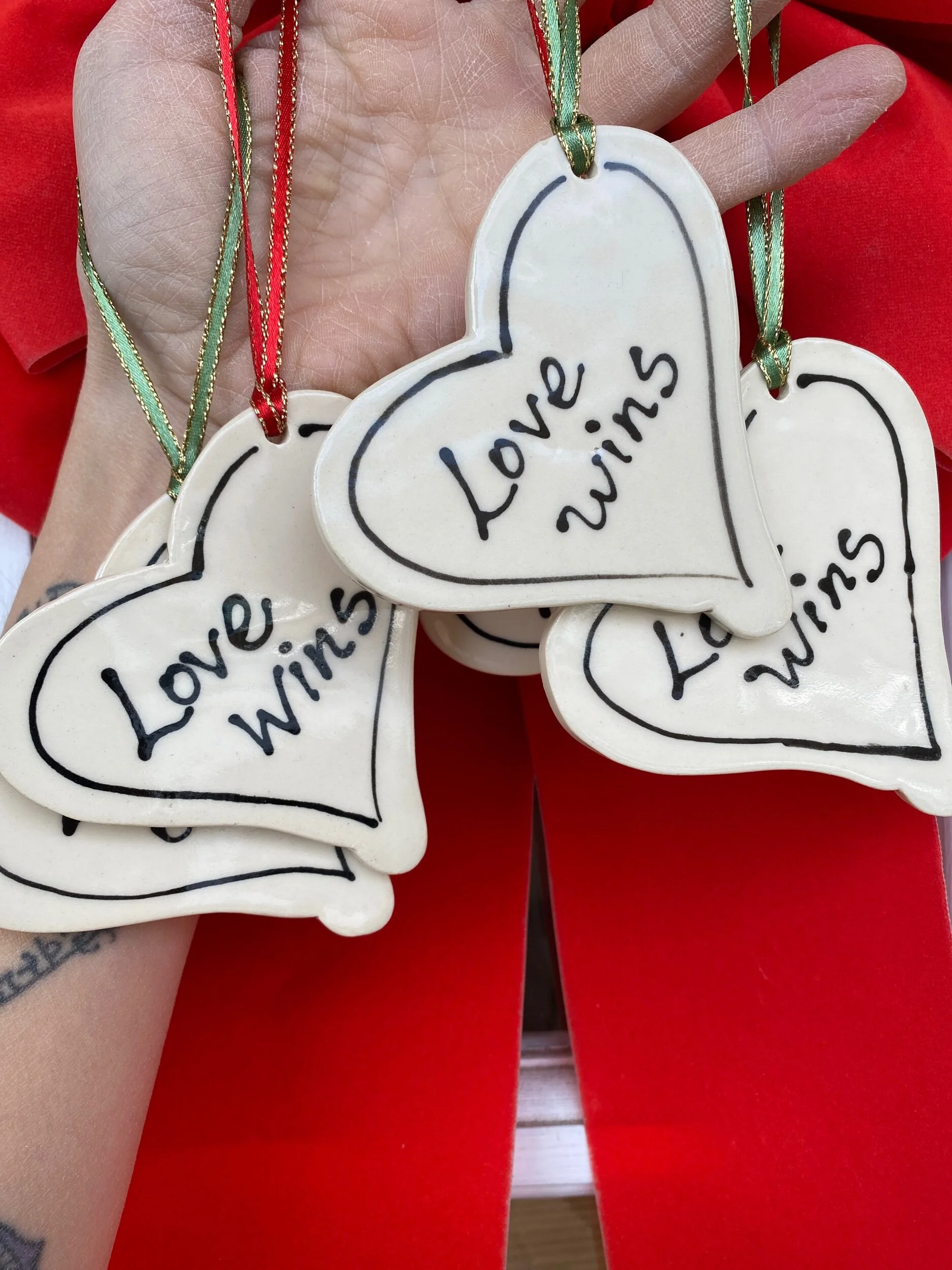 7435DAD8-B1ED-4A32-BEDF-43B45D231614