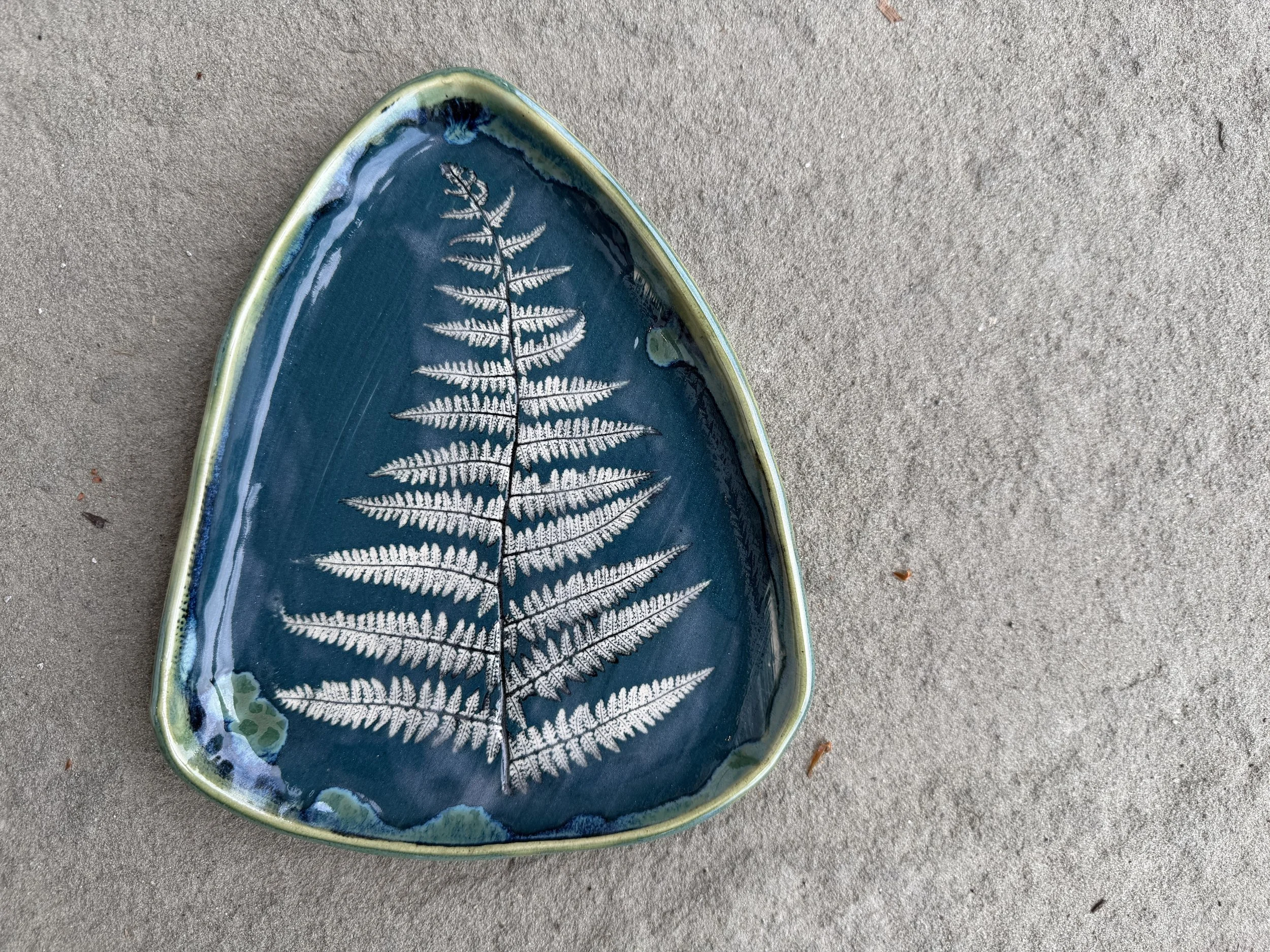 Pressed Fern Dish
