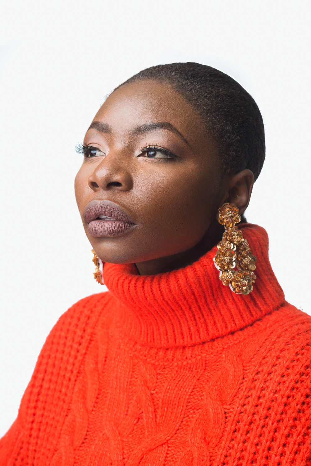 Theresa Klein in Orange