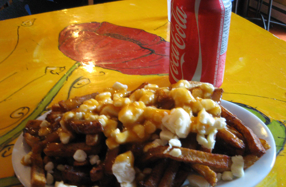 La-Banquise-Poutine-Classique.jpg