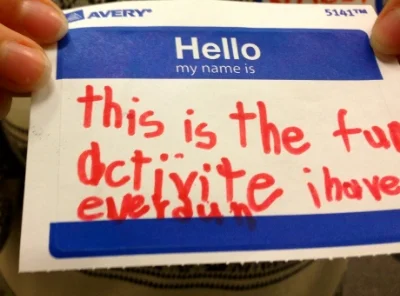 TRANSLATION: "THIS IS THE FUNNEST ACTIVITY I HAVE EVER DONE