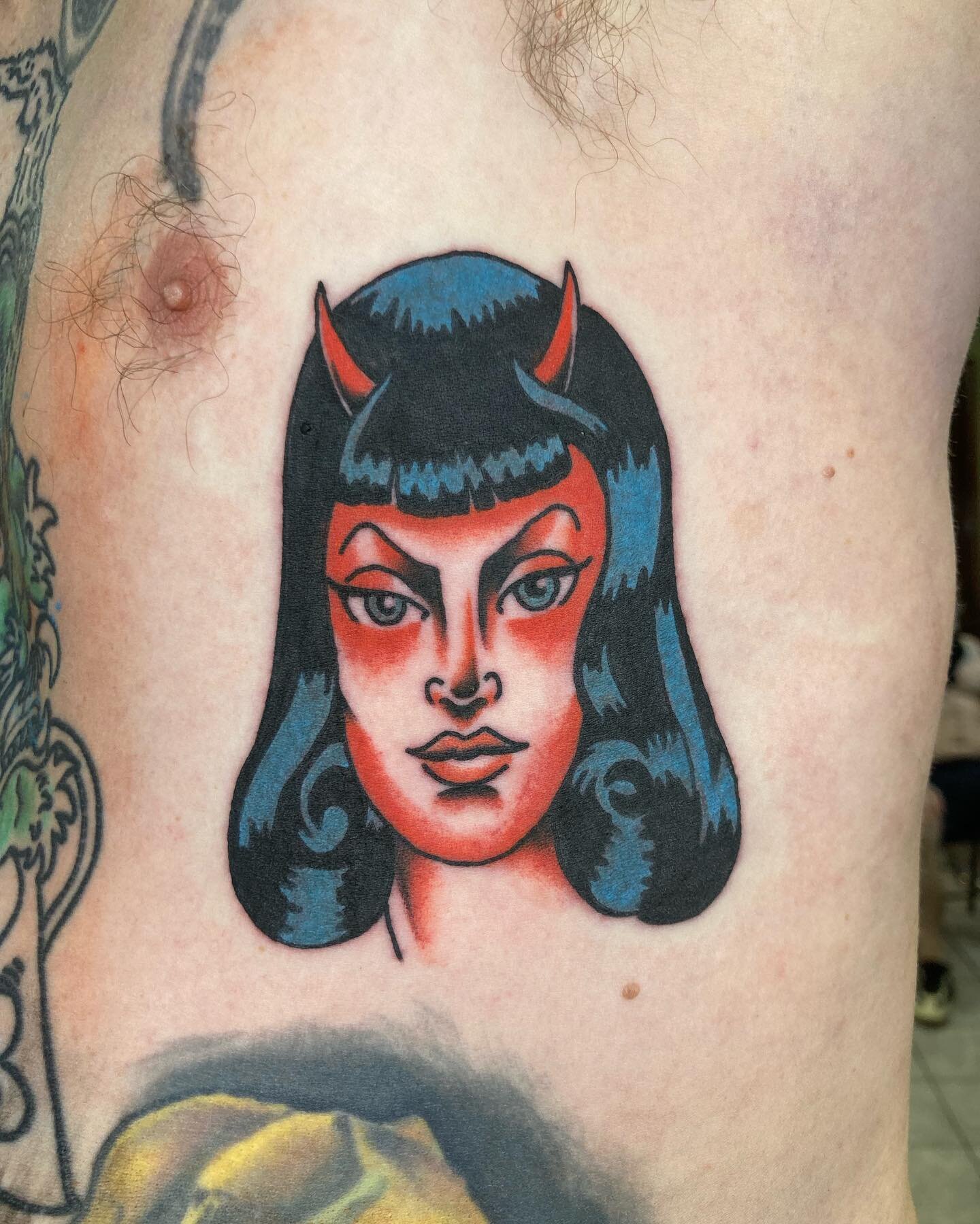 Demon girl by @martymac36 

#taylorstreet #taylorstreettattoo #taylorst #tst #uic #littleitaly #chicagotattooshops  #chicagoland #downtownchicago #tritaylor #uicflames #tattooingareas #columbiacollegeChicago
#artinstituteofchicago #chicagotattooartis