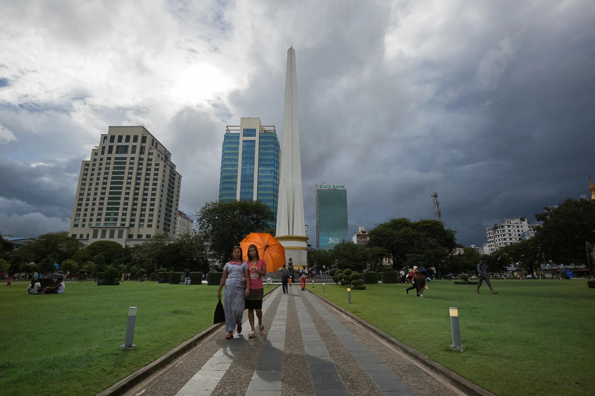  Independence Monument, Yangon 