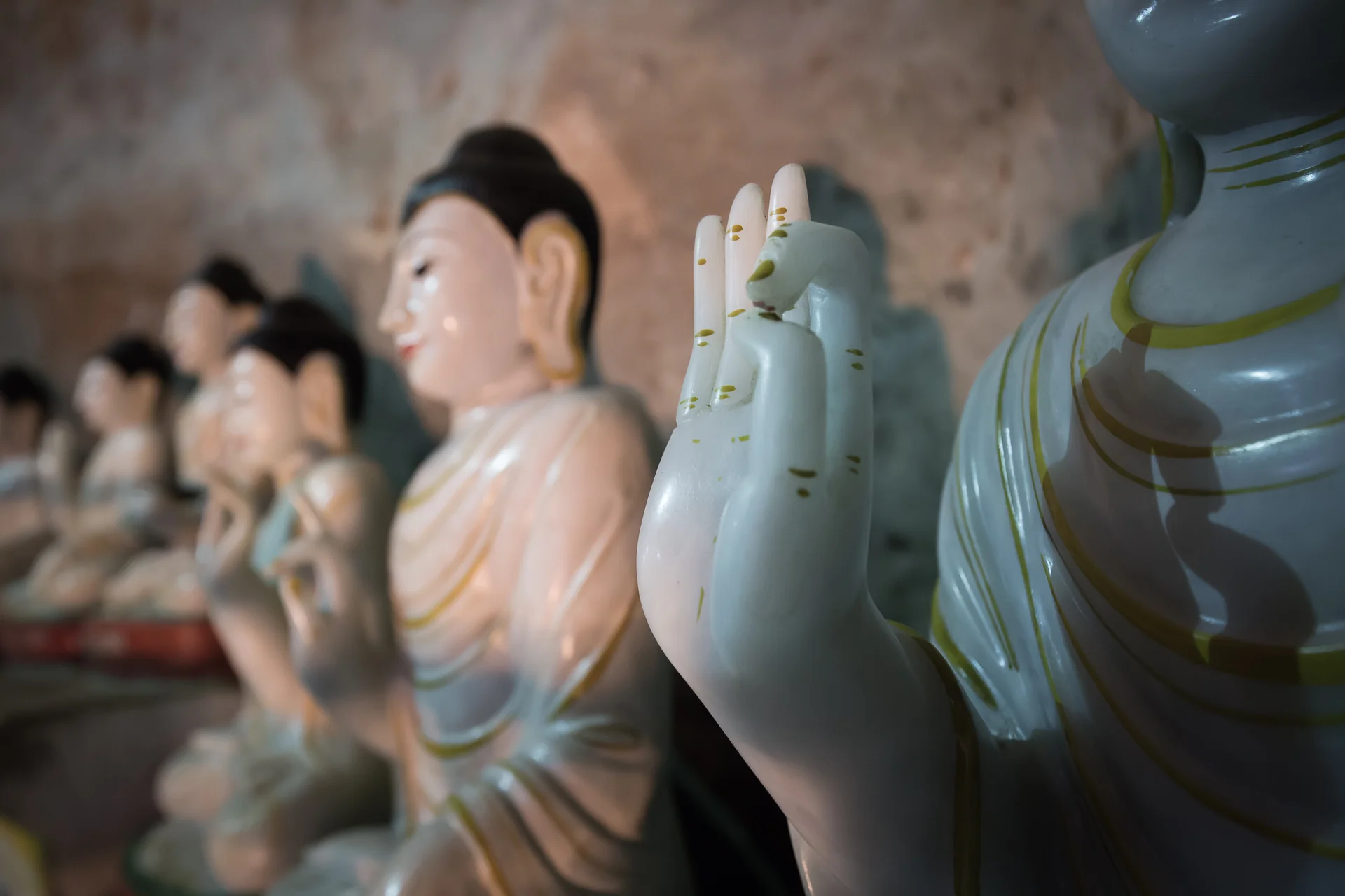  Pindaya Caves 
