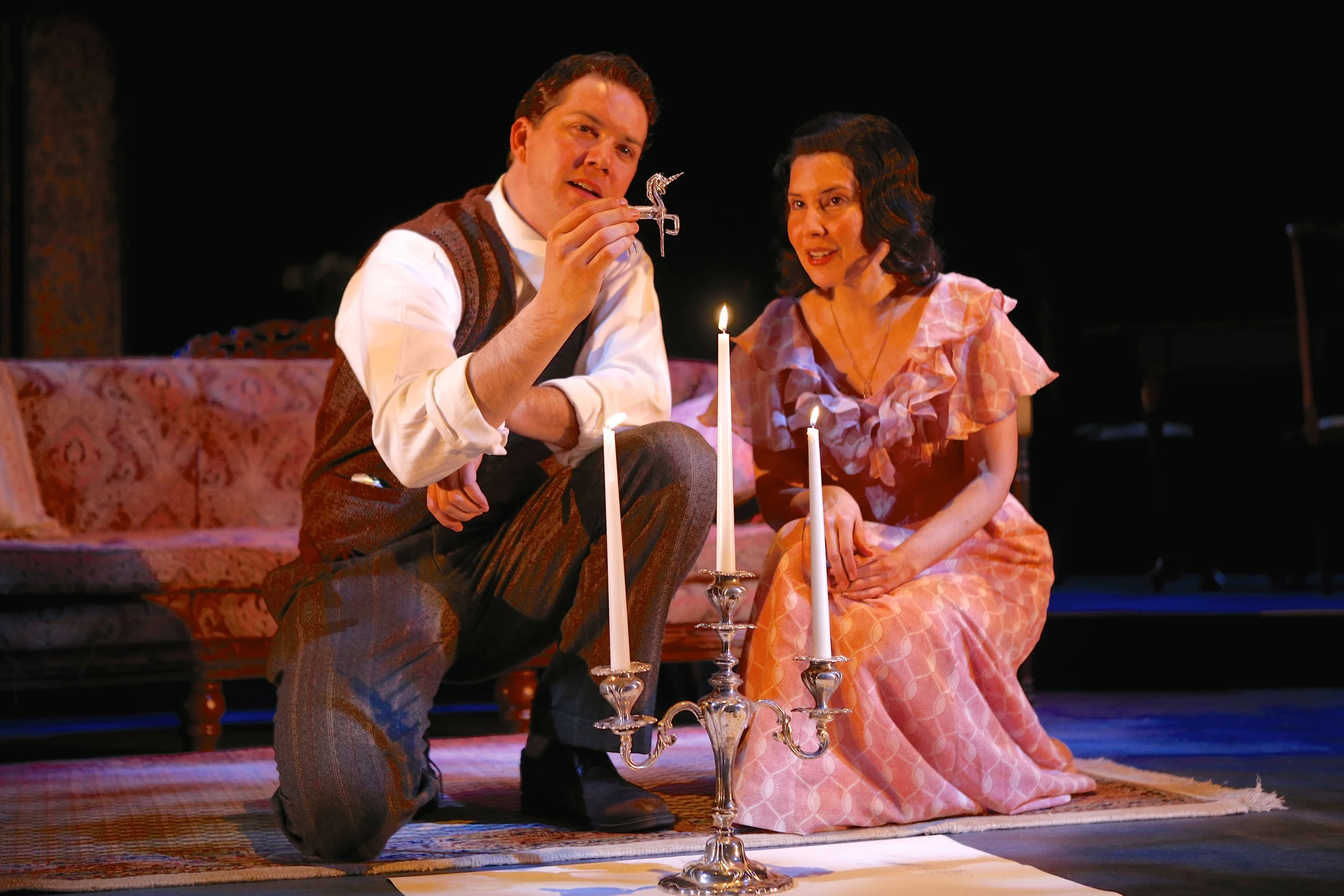 michael-kirby-as-the-gentleman-caller-and-adriana-gaviria-as-laura-in-the-syracuse-stage-production-of-the-glass-menagerie-photo-by-michael-davis_13629644155_o.jpg