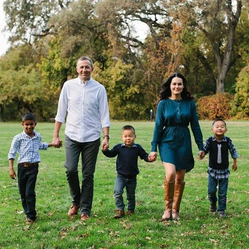 Wild Ink Press Founder Rebekah Tennis, husband Matt and three adorable children.