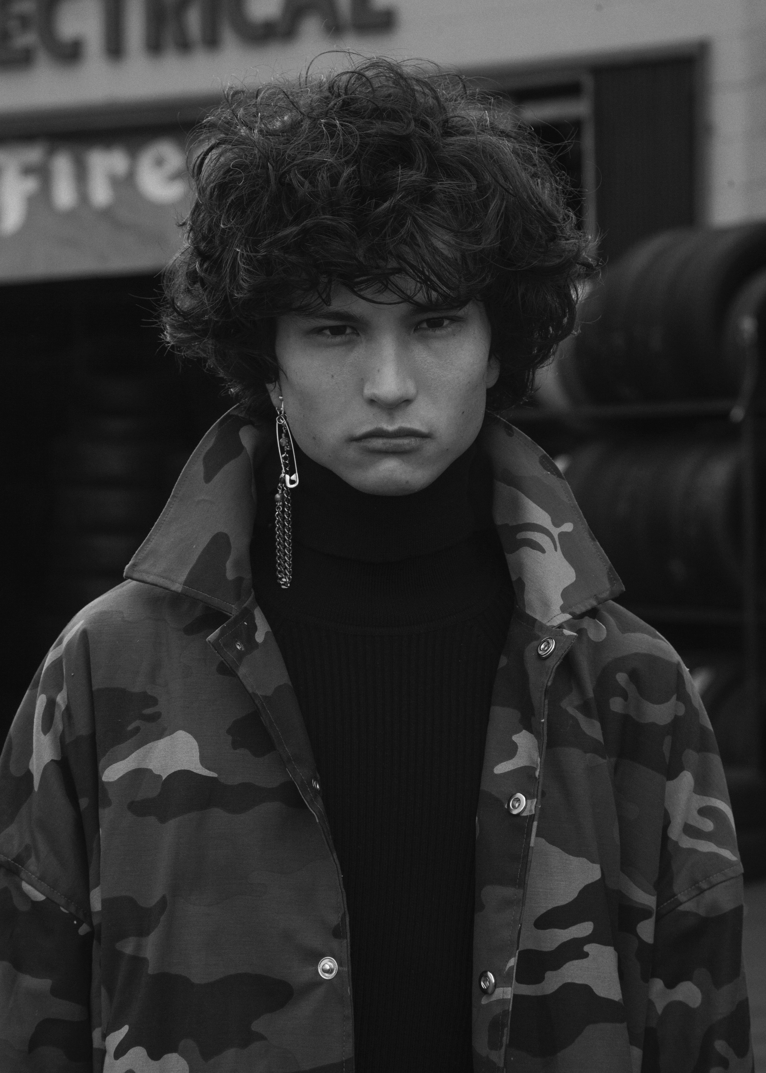 6(b&w).jpg