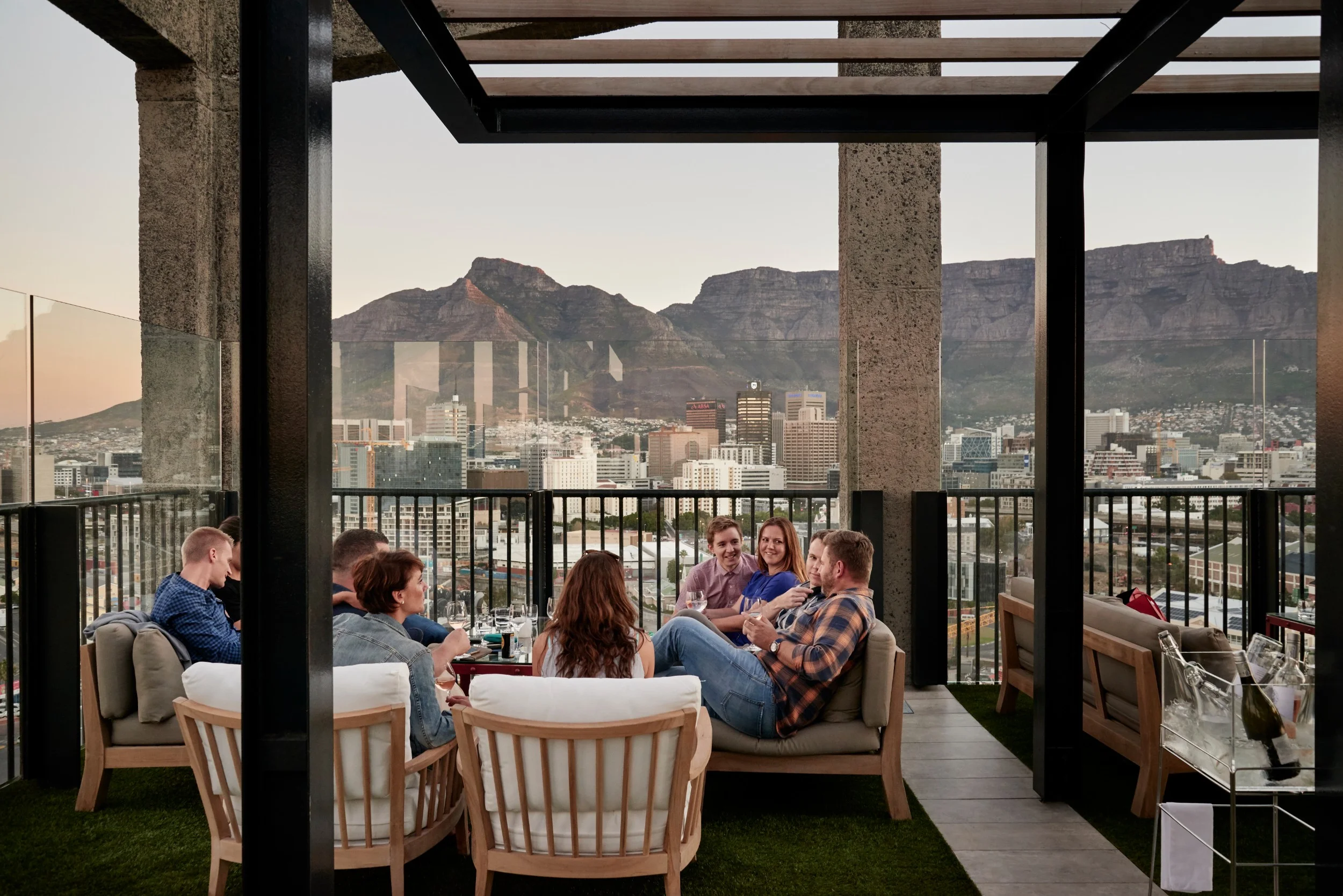 ts-rooftop-dining-3.jpg
