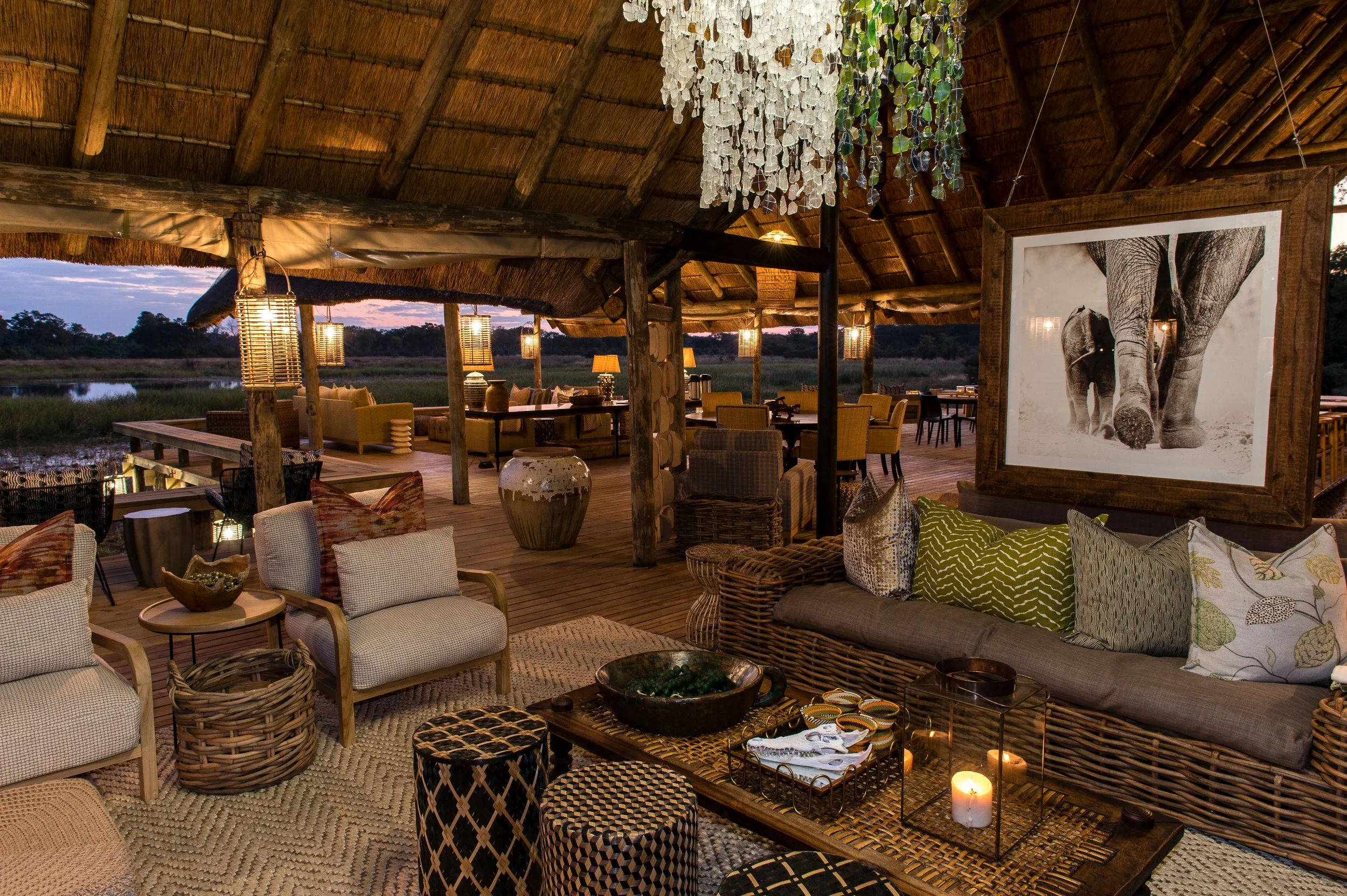 14Sable Alley - Lounge Interior.jpg