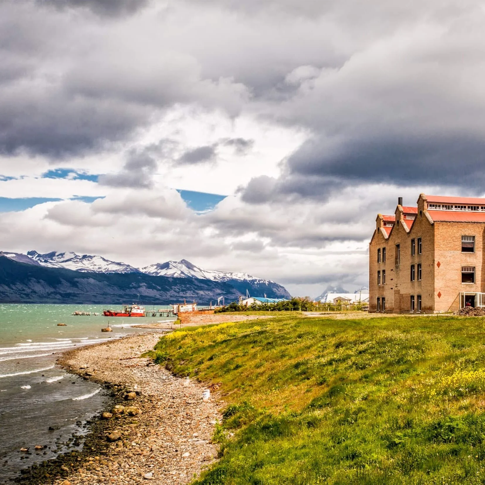 The Singular Patagonia