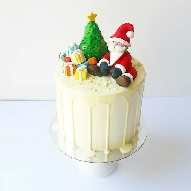 RS145Cakes.jpg
