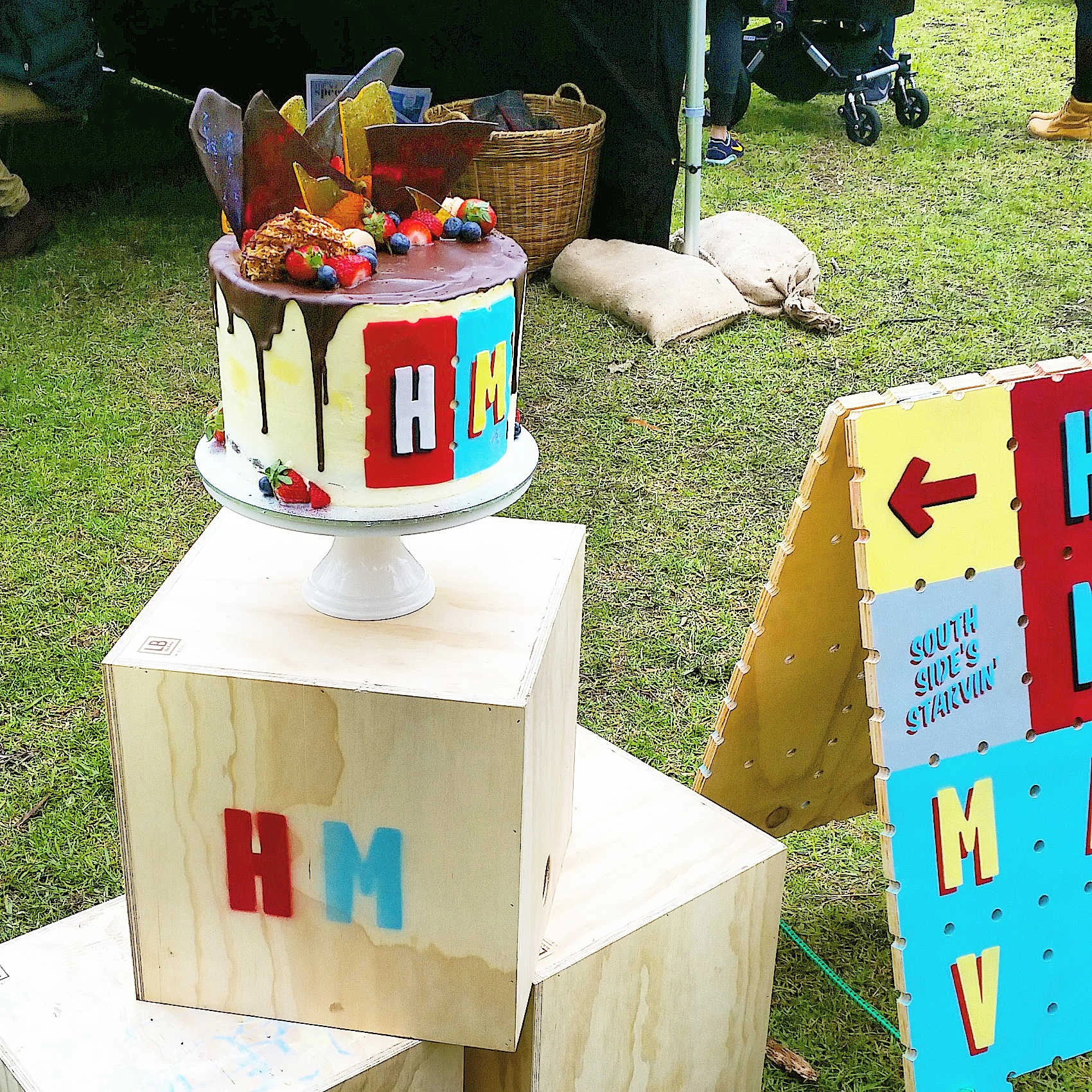 RS108Cakes.jpg