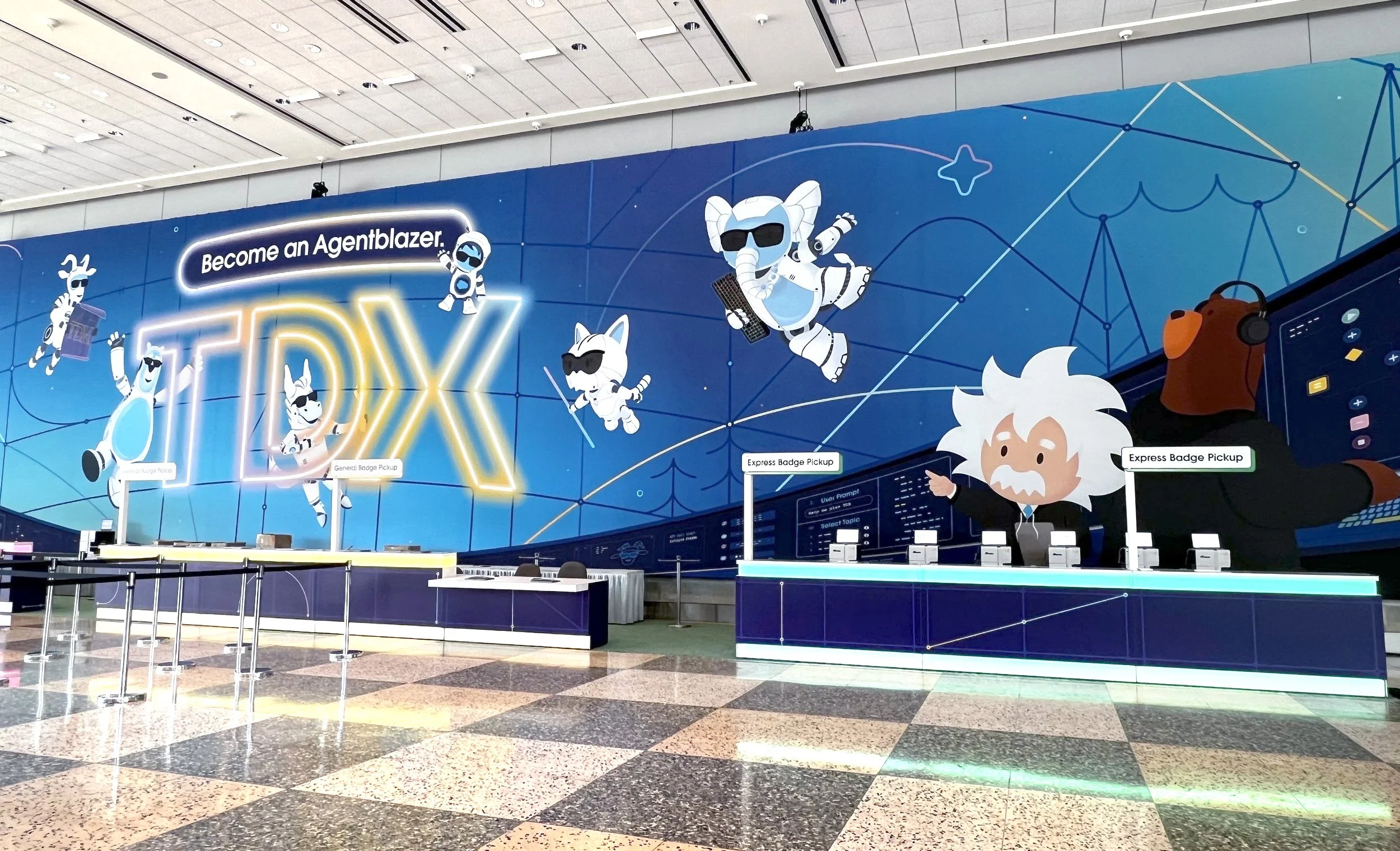 salesforce_TDX25_reg_wall_mural_Chris-Cerrato_1.jpg