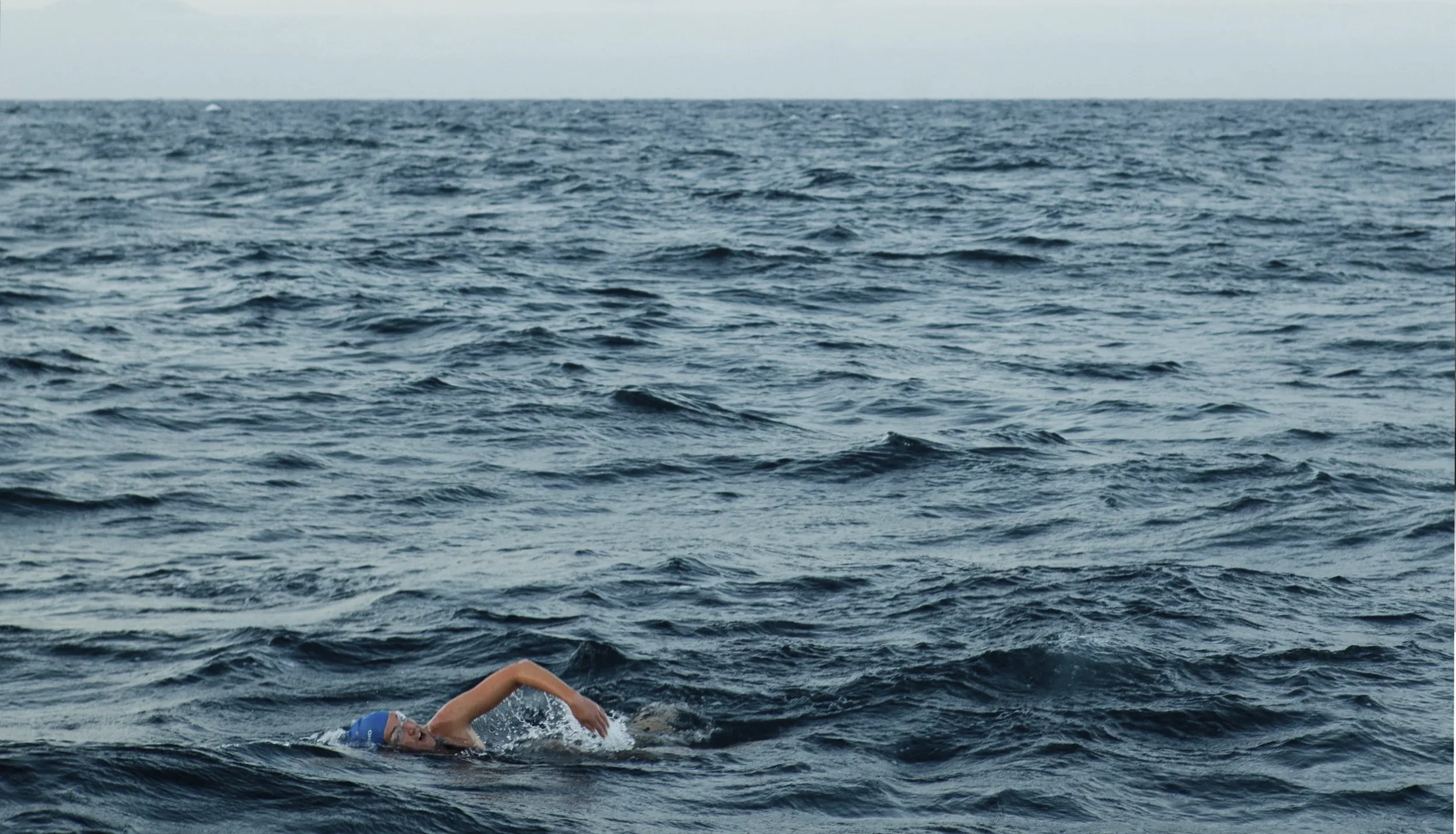  Beyond her athletic achievements, Kim is also a survivor of breast cancer and domestic abuse. Remarkably, she’s only viewed these setbacks as opportunities for growth and transformation. 