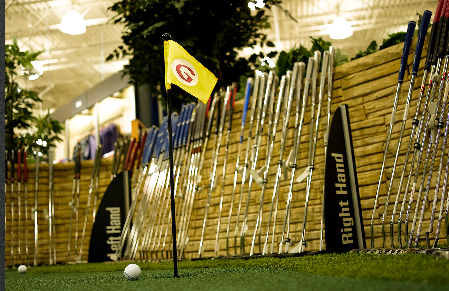 web_golfsmith_putting_green.jpg