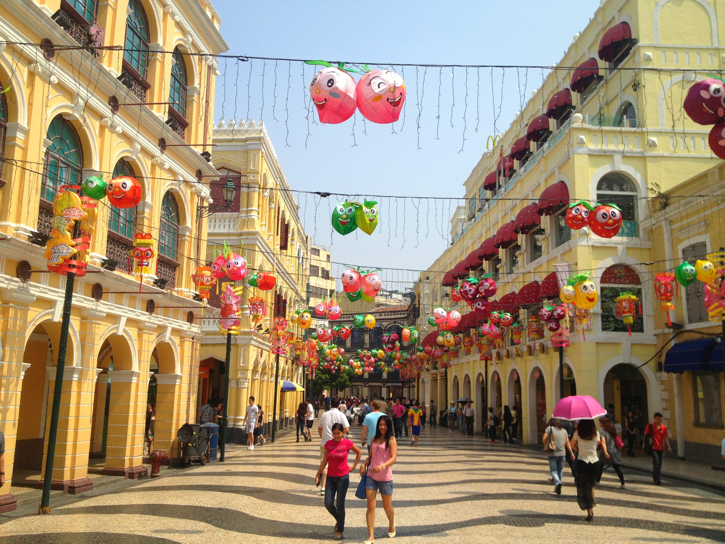 Many streets in central Macau are pedestrian only