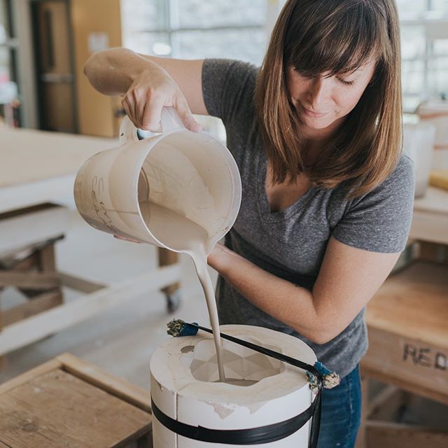 Liz Heller makes ceramics under the moniker @modcrmx. Heller&rsquo;s pieces are handmade in Aspen through a laborious process of design, three-dimensional printing, mold making, slip casting, bisqueing, wet sanding, glazing, and wet sanding again. In