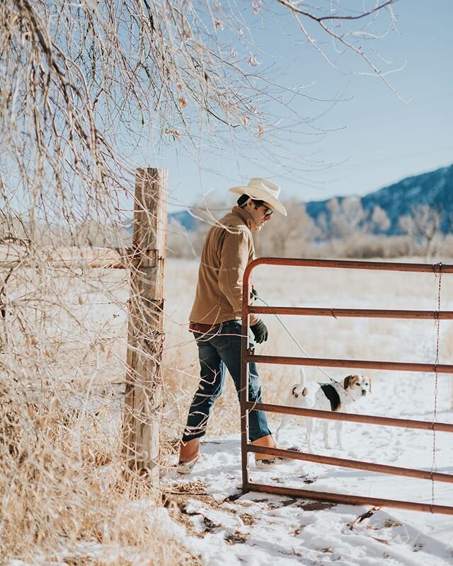 It&rsquo;s officially 2020! Pictured here is my husband @jacksonemmer with our adventure beagle Willoughby. This shot was taken yesterday at our favorite spot to walk, on some public land down by the river. Yesterday was bitingly cold and sunny, and 