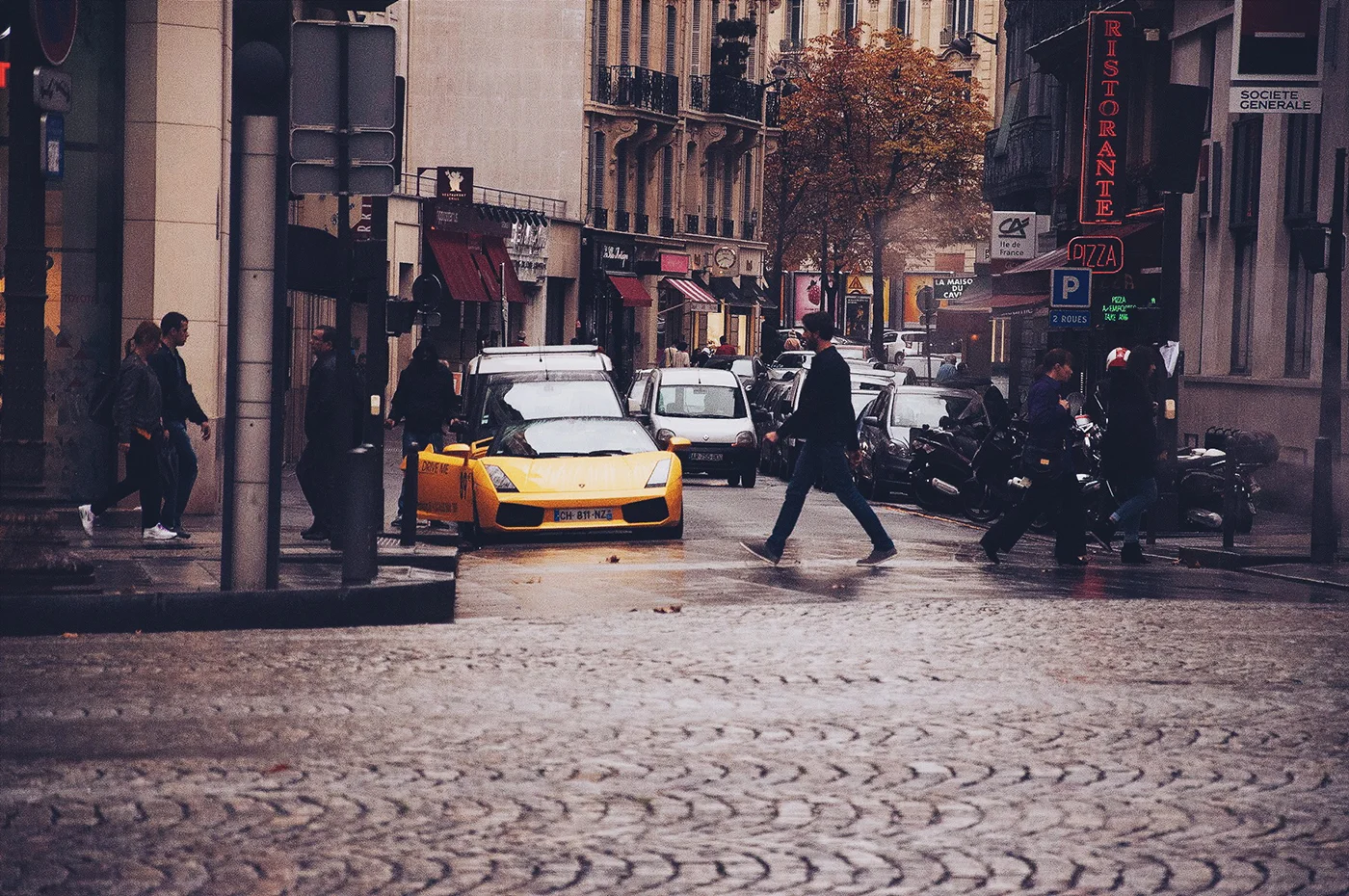 1400Crosswalk.jpg