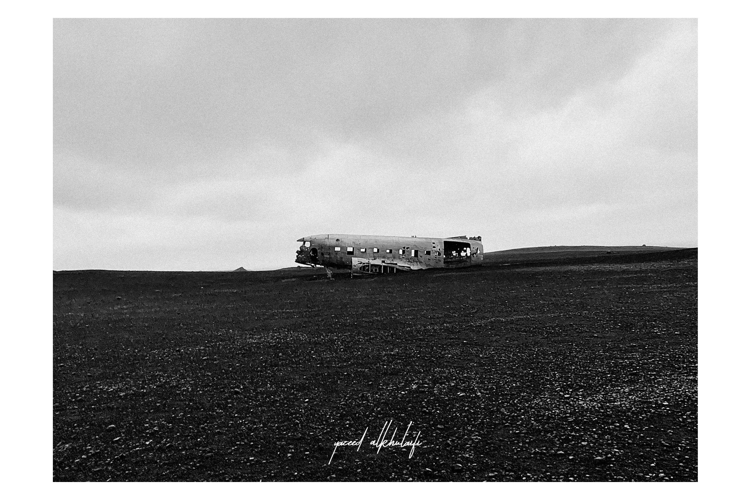 plane-wreck-iceland.jpg