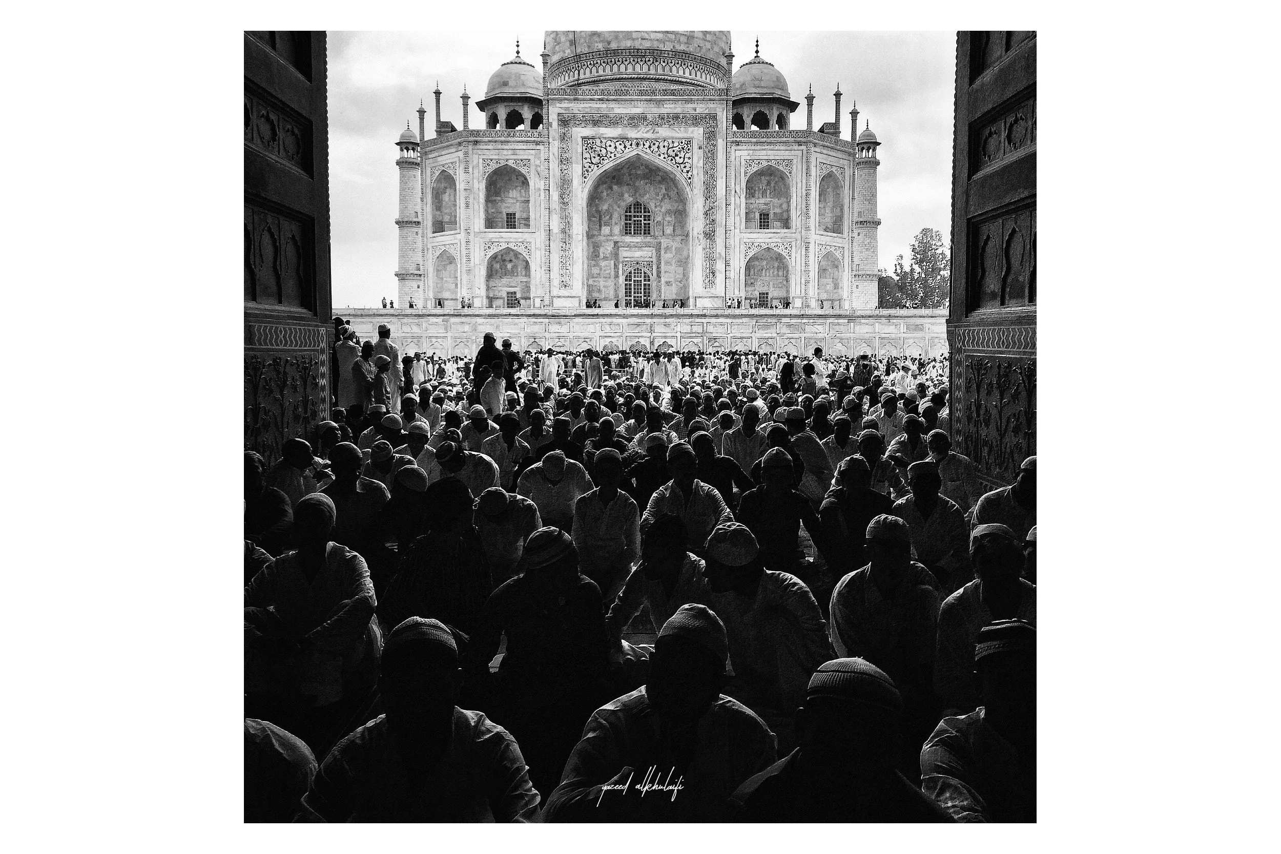 eid-prayer-taj-mahal.jpg