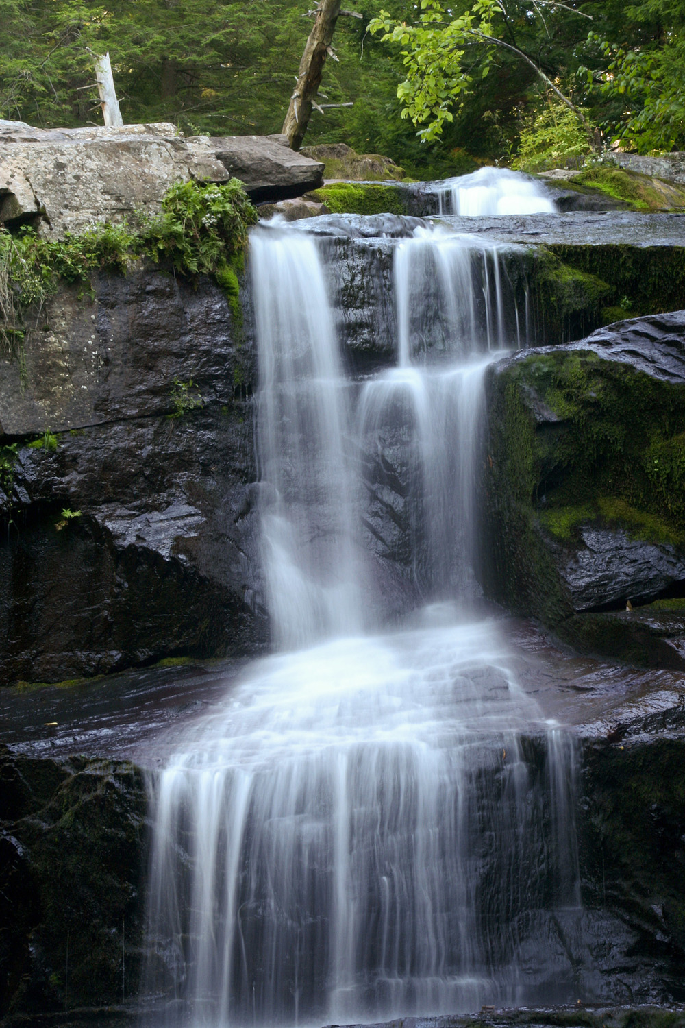 Shelving Rock Falls Lake George | Reid Burchell Photography